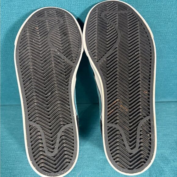 Size 5Y/6.5Women - Nike SB Zoom Stefan Janoski aqua shoes - Picture 7 of 8